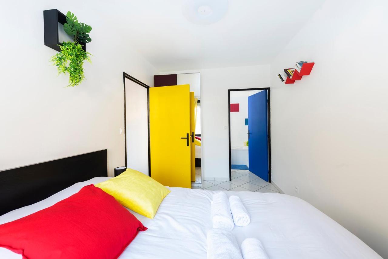 Appartement Entier - Le Mondrian - 1Ch Check-In 24H Villeurbanne Ngoại thất bức ảnh